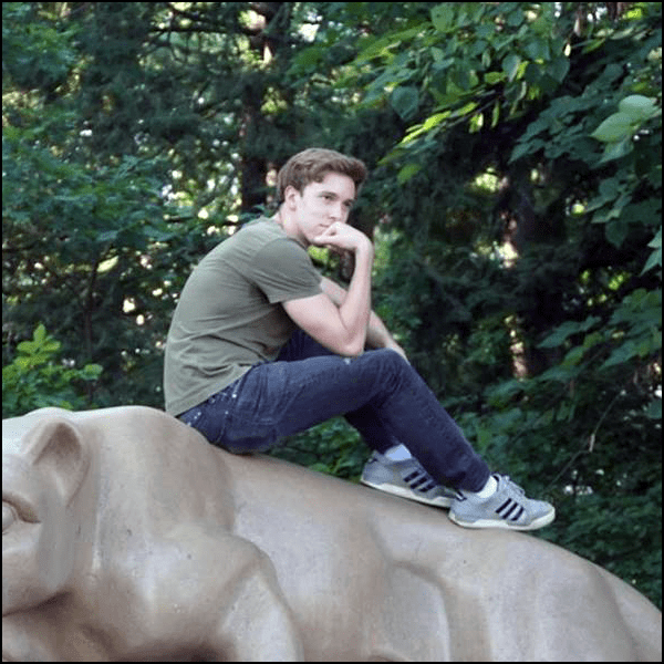 Jon Schultz.png